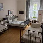 Hotel Pension Waizenegger Am Kurfuerstendamm